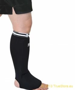 Fairtex Slip-On Instep Shin Guards - SPE1 Protection