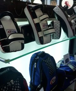 Pads & Mitts Fairtex