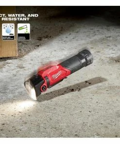 MILWAUKEE 500 Lumens LED Pivoting Redlithium USB Flashlight