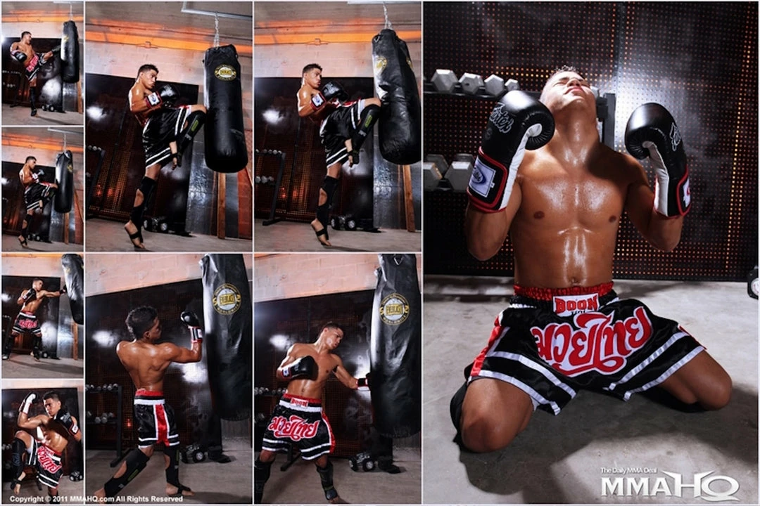 Fairtex Super Sparring Gloves - BGV5 - Black/White/Red 3-TONE COLOR