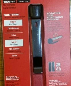 Milwaukee 300 Lumens LED Magnetic Flood Light