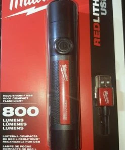 Accessories Milwaukee USB 3.0 Rechargable 800-Lumens Twist Redlithium Compact Flashlight