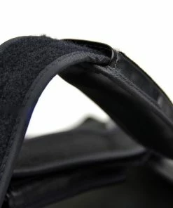 Pads & Mitts Fairtex Compact Thigh Pads - TP4 - Black & Pink - Lightweight Compact & Durable.